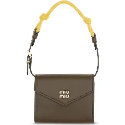 محفظة بوس توروس من جلد العجل البني