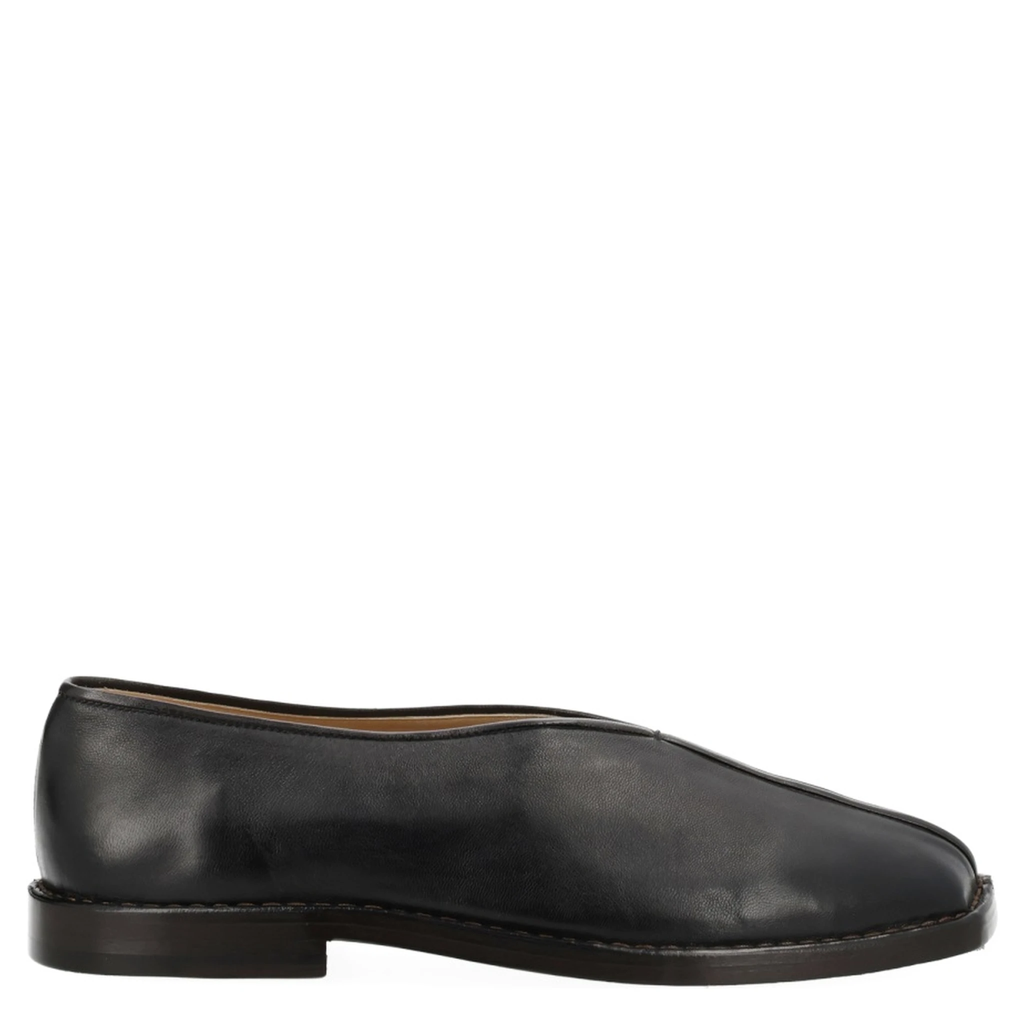 "FLAT PIPED" SLIPPER