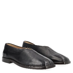 "FLAT PIPED" SLIPPER