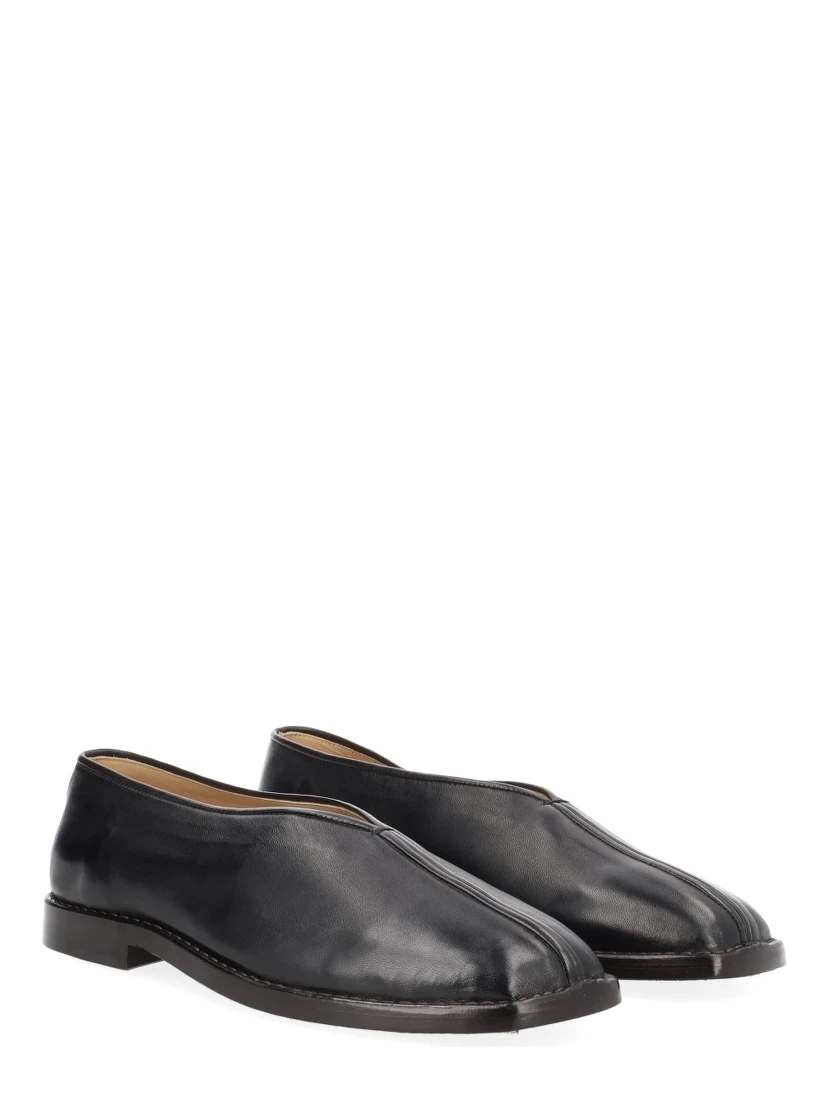 "FLAT PIPED" SLIPPER