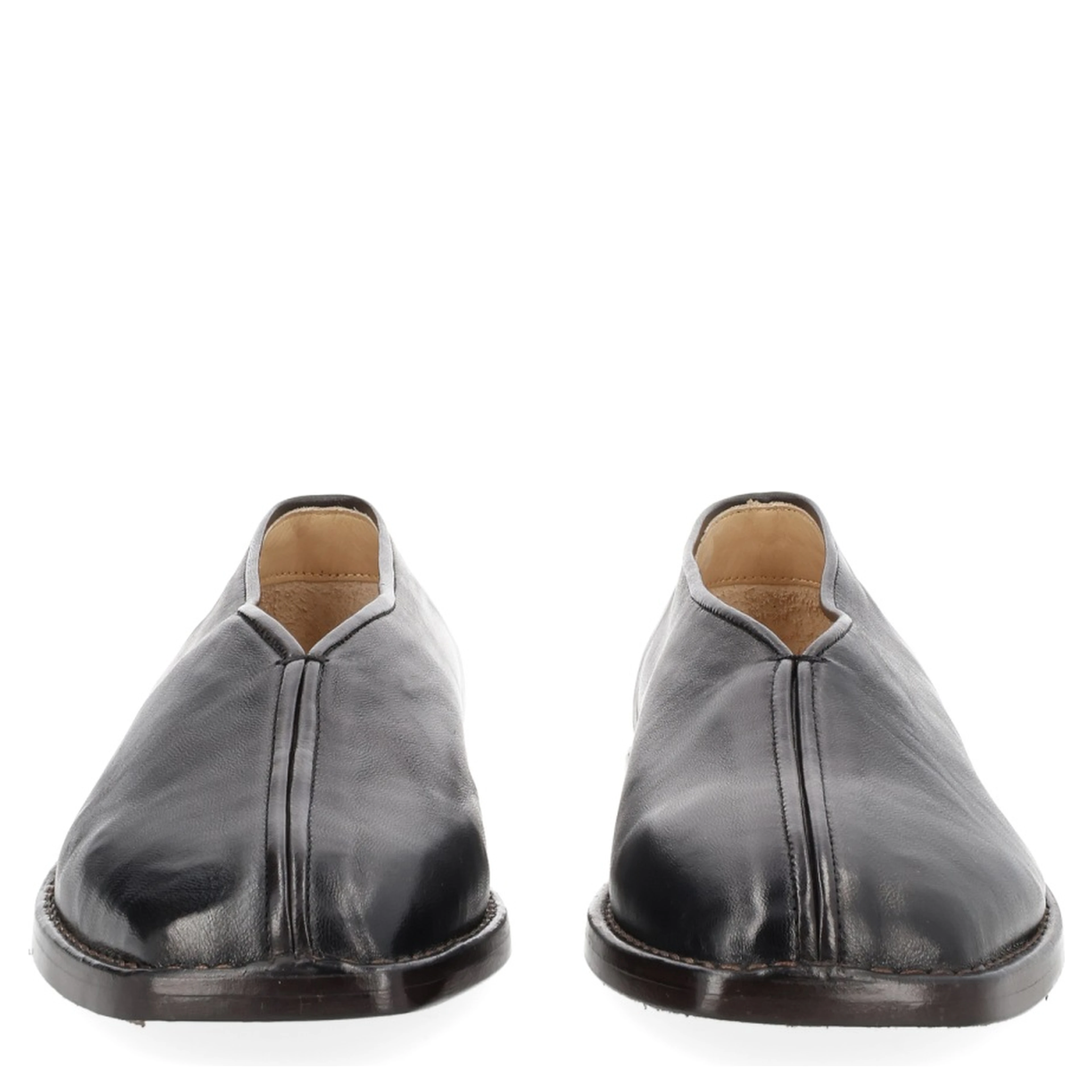 "FLAT PIPED" SLIPPER