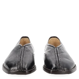 "FLAT PIPED" SLIPPER