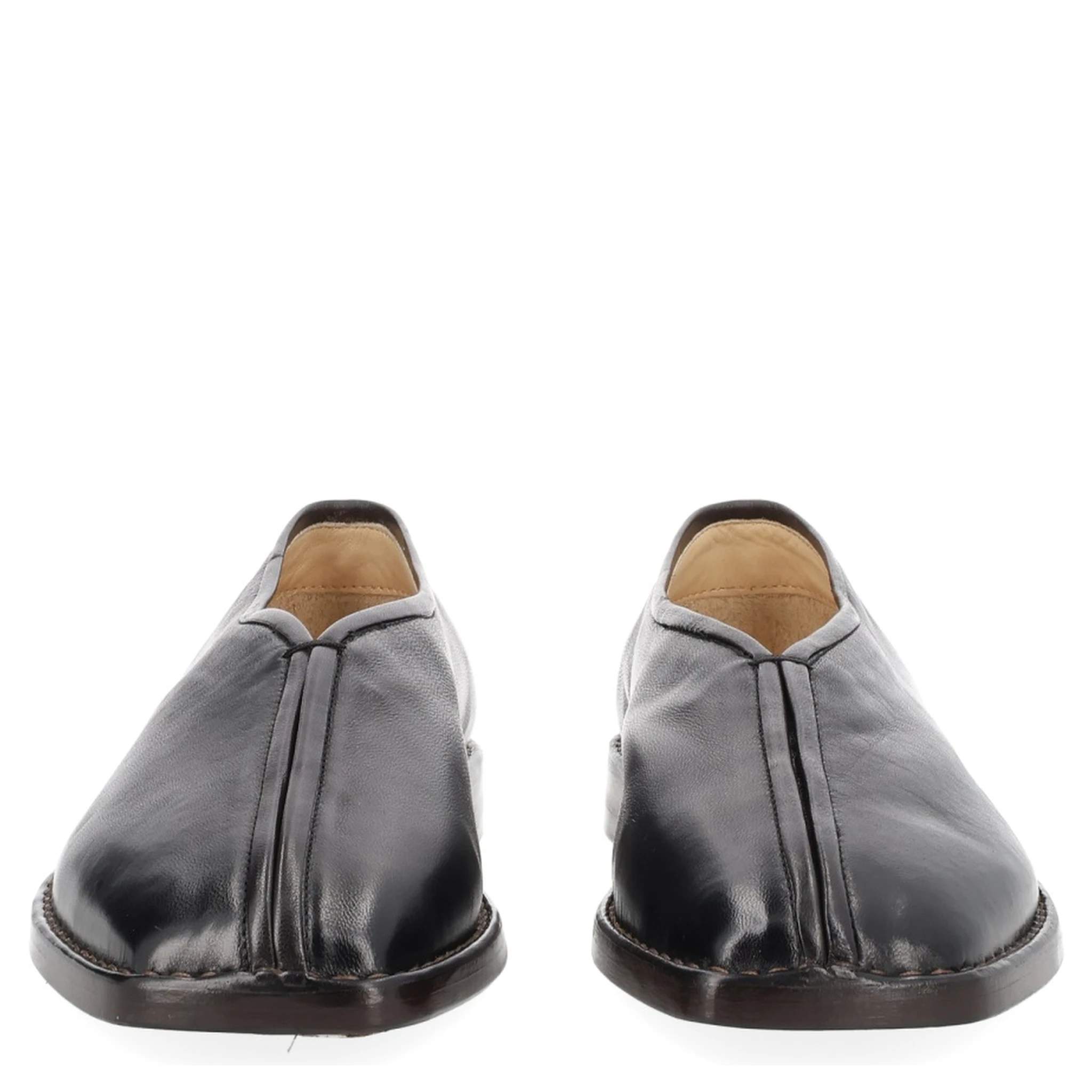 "FLAT PIPED" SLIPPER