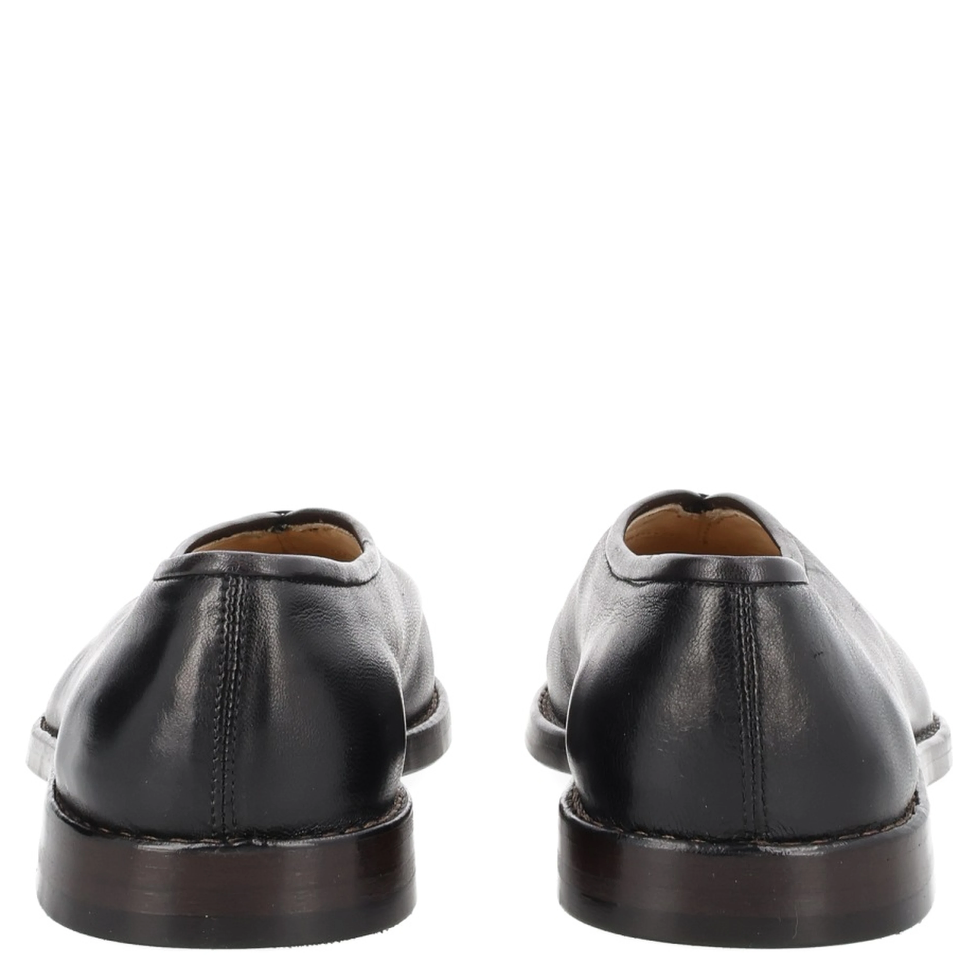 "FLAT PIPED" SLIPPER