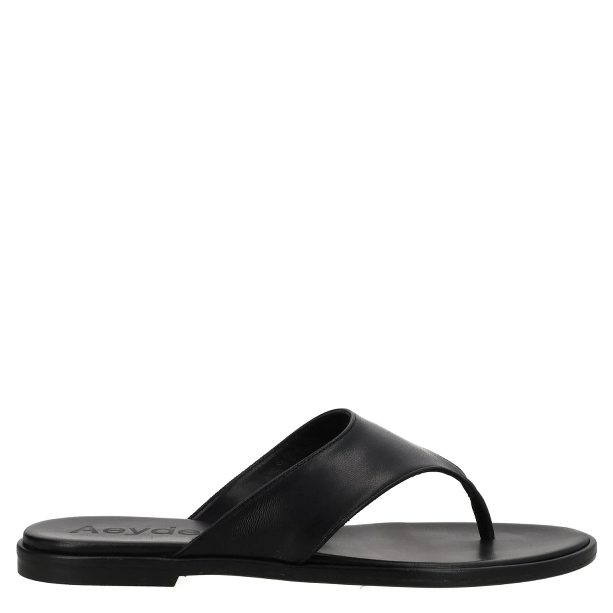 LEATHER THONG SANDAL