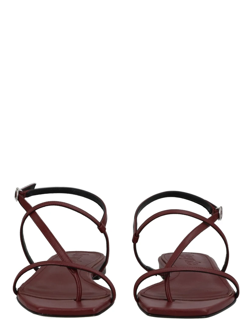 LEATHER THONG SANDAL