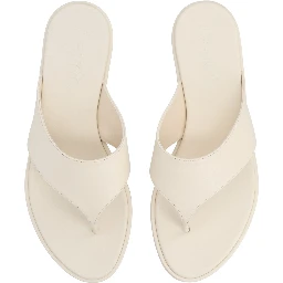 LEATHER THONG SANDAL