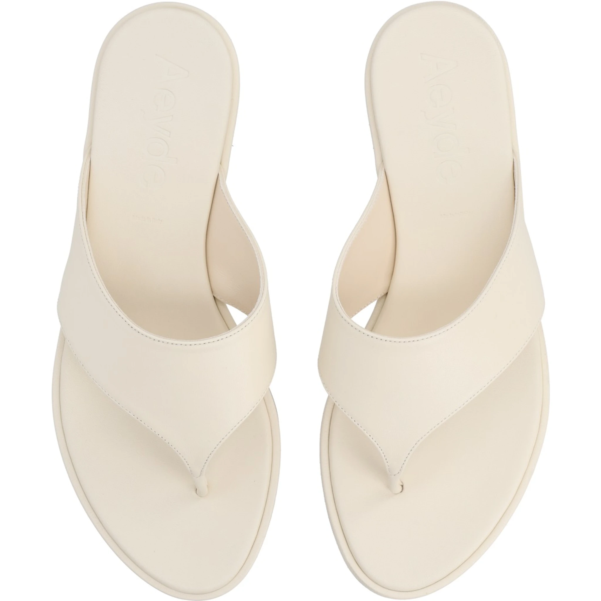 LEATHER THONG SANDAL