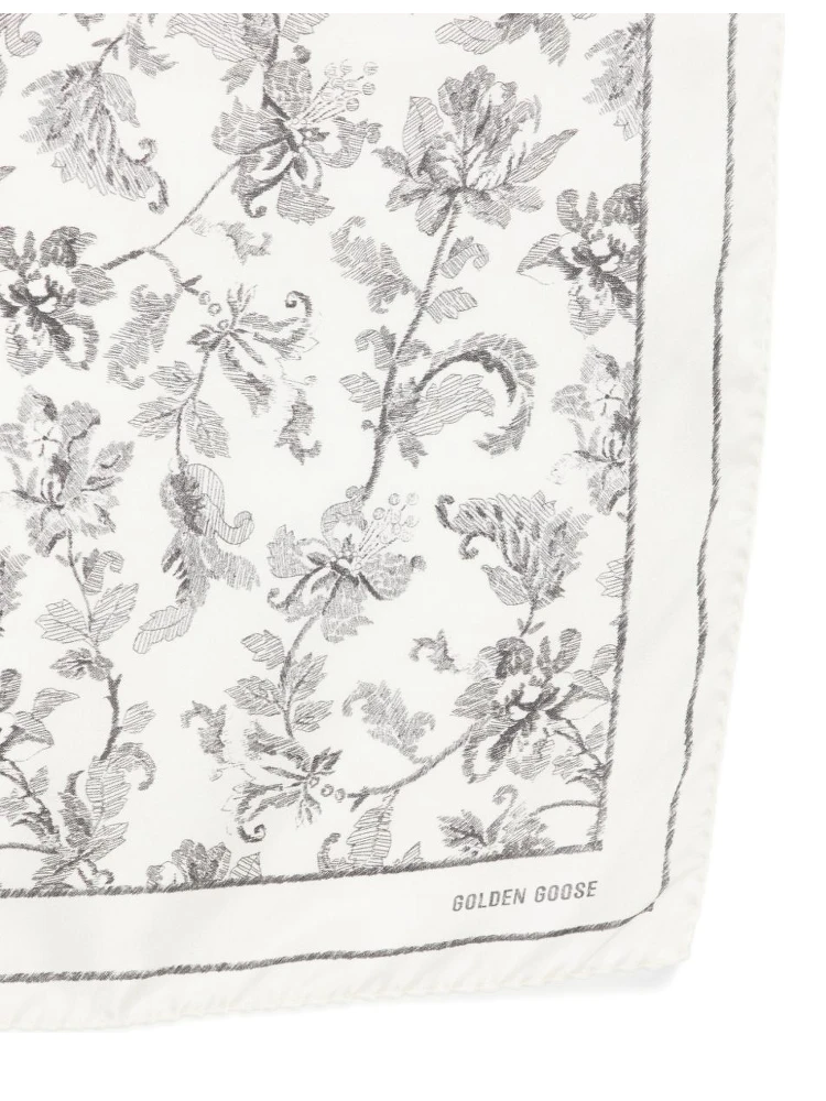 Golden Goose Scarfs Black alternative