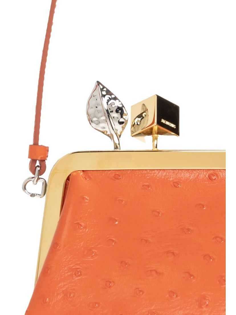 حقائب جاكيموس.. حمراء