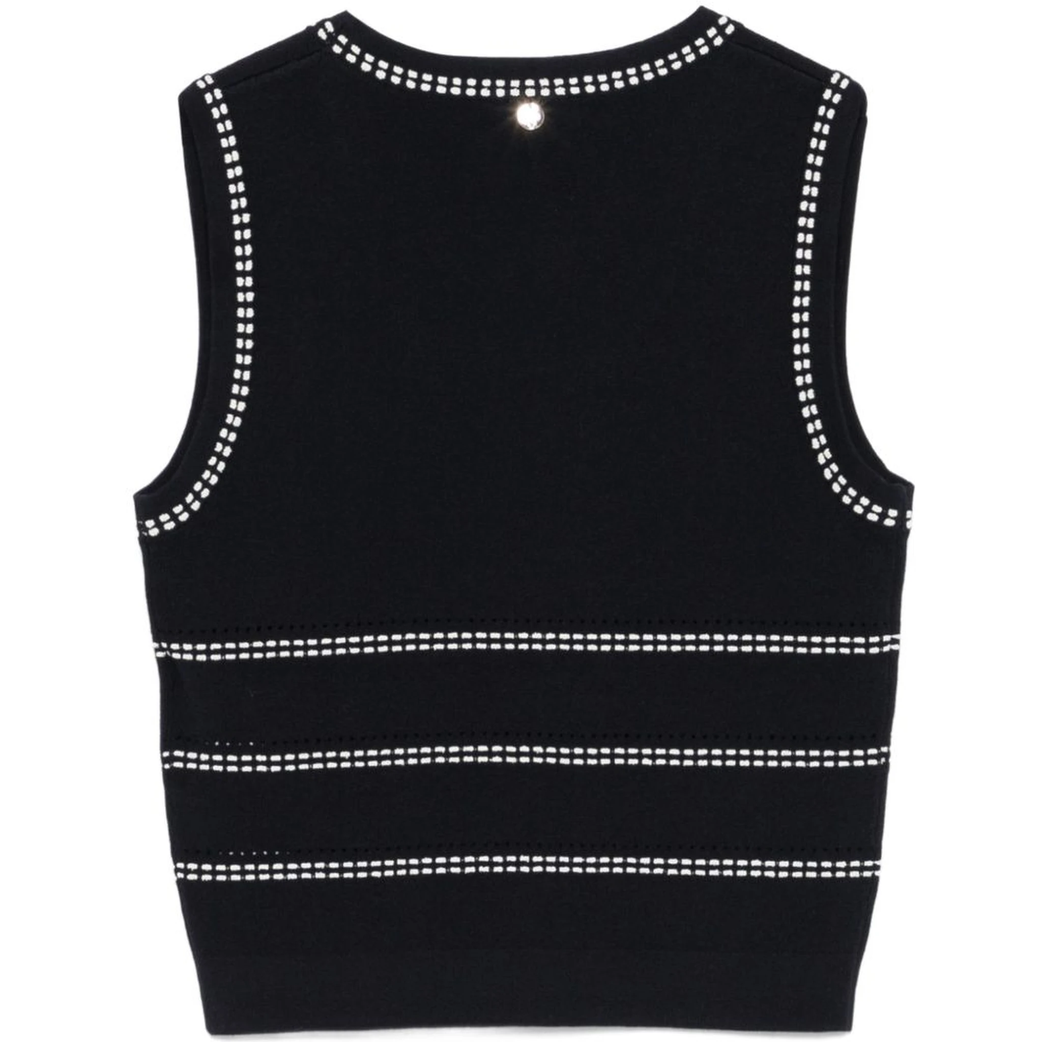 كنزات ليو جو