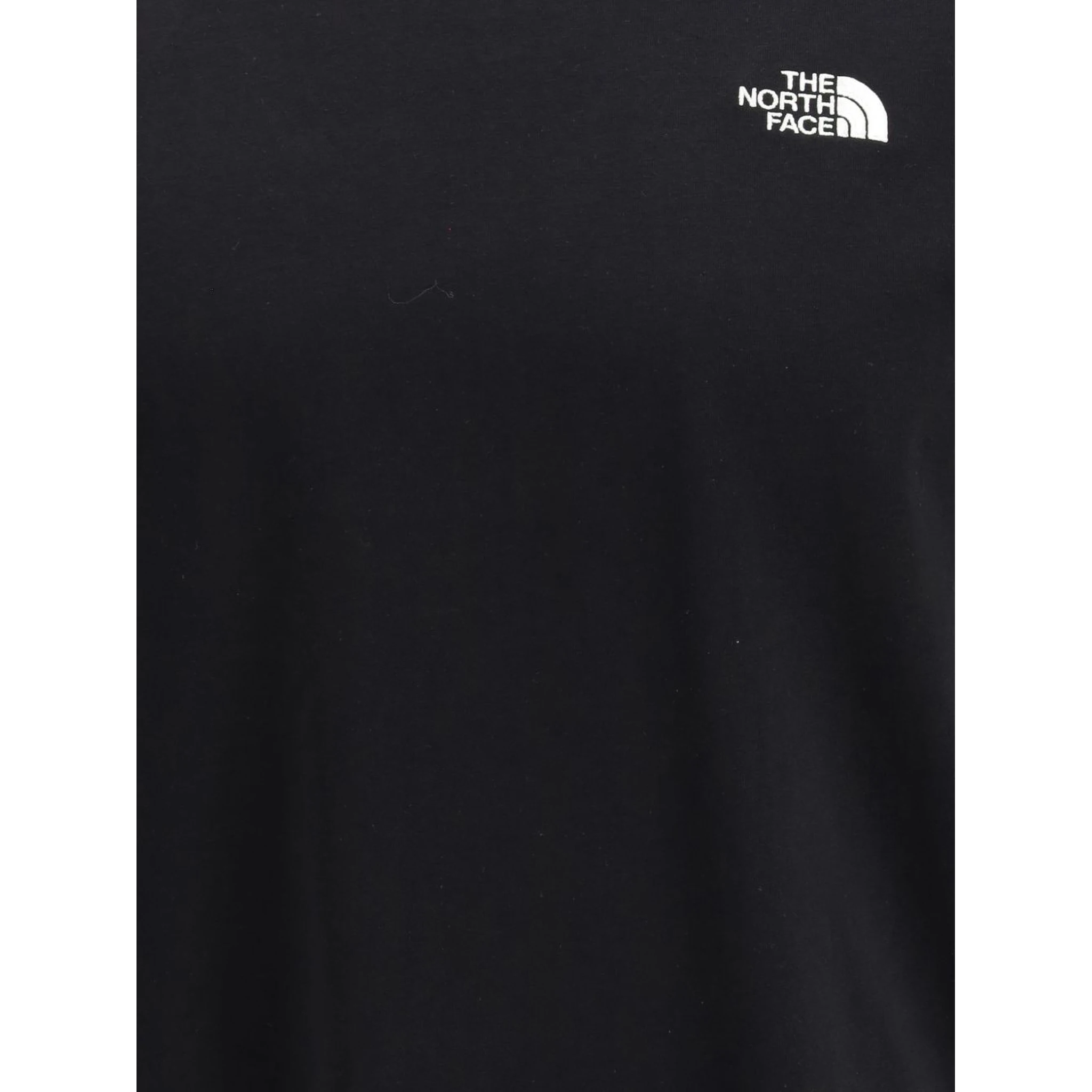 تيشيرتات وبولو من ذا نورث فيس باللون الأسود