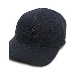 قبعات شركة سي بي الزرقاء