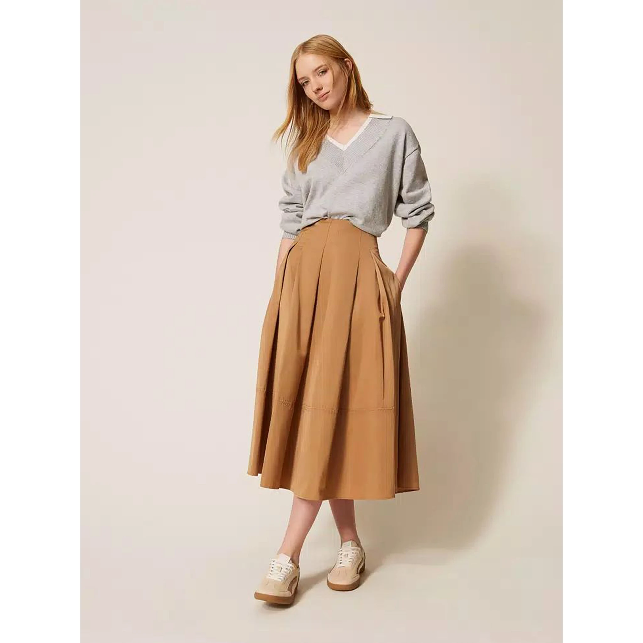 تنورة توينسيت