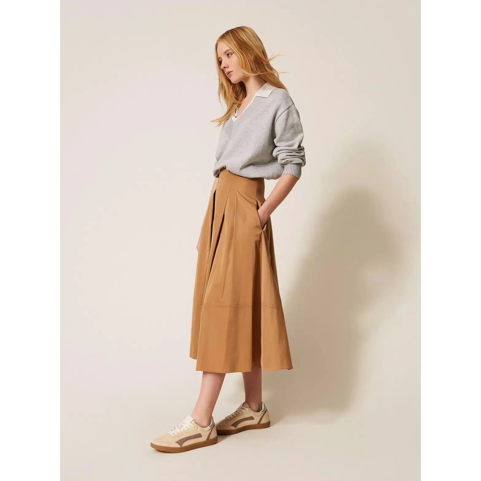 تنورة توينسيت