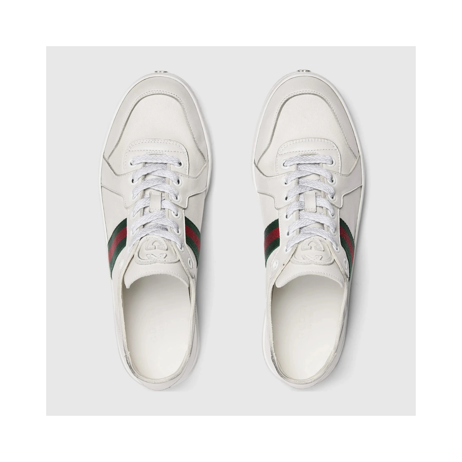"Stretch" sneakers
