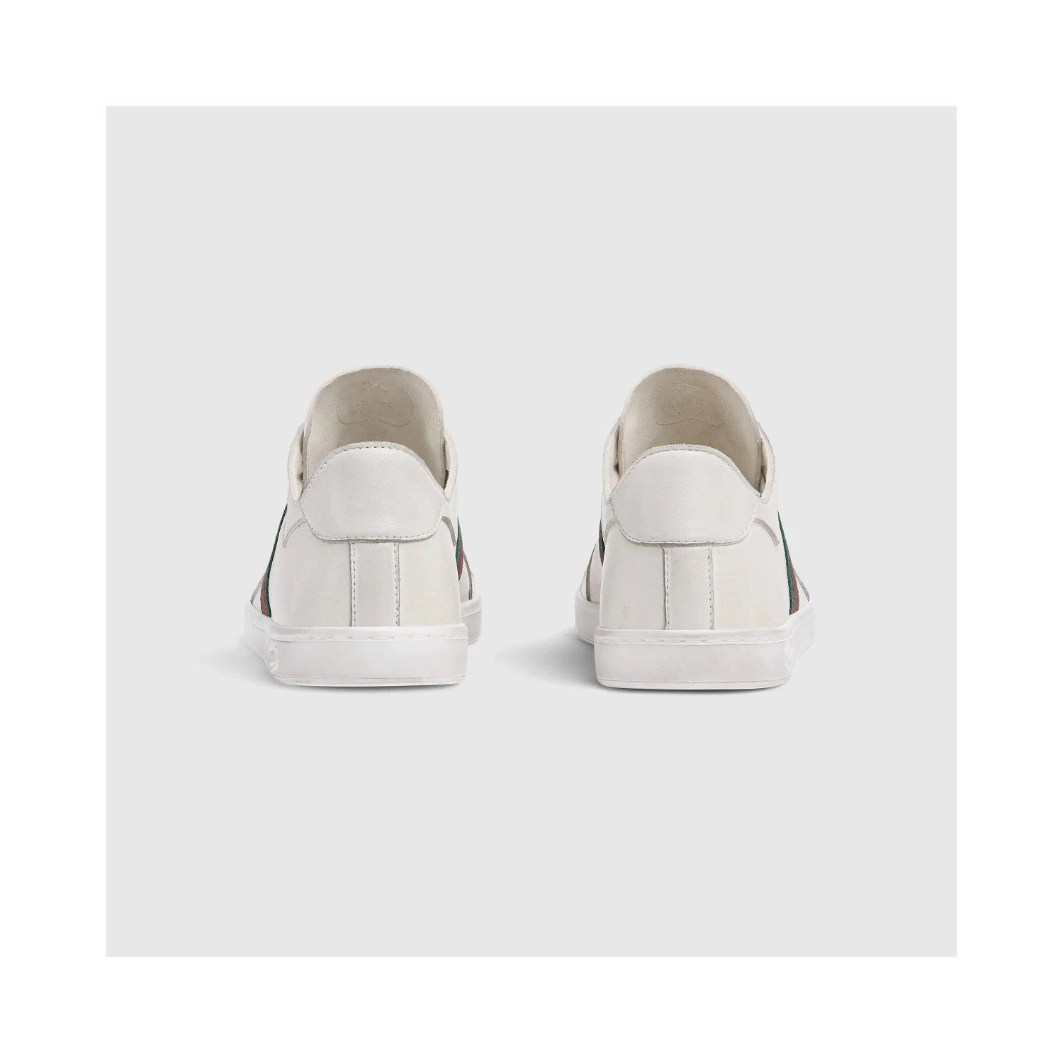"Stretch" sneakers