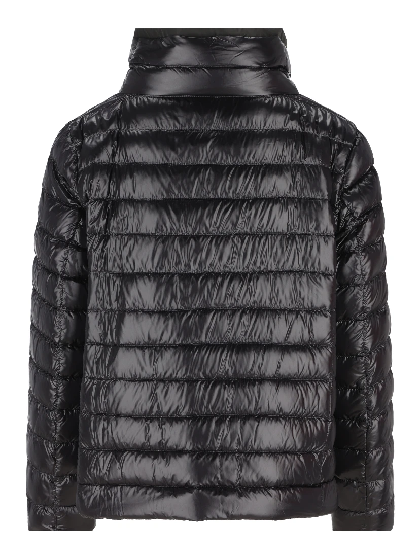 معاطف هيرنو