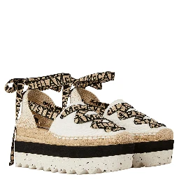 حذاء مسطح أبيض من ستيلا مكارتني