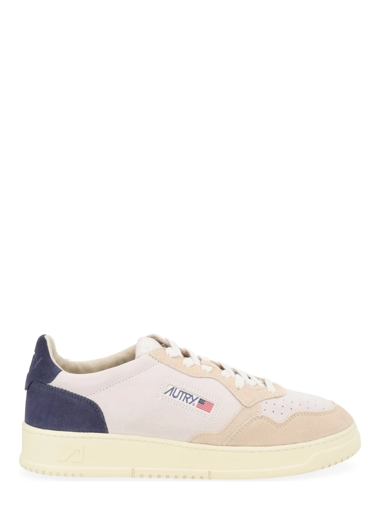 "MEDALIST LOW" SNEAKER