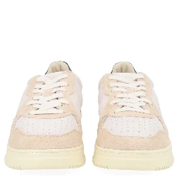 "MEDALIST LOW" SNEAKER