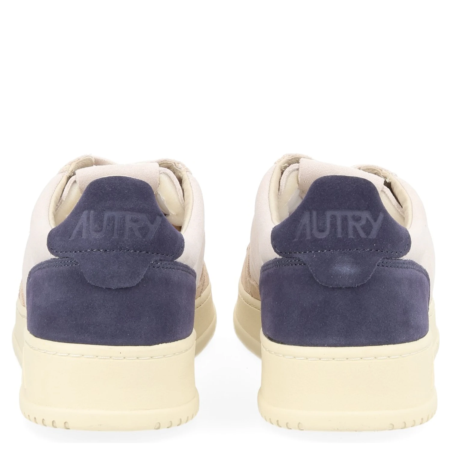 "MEDALIST LOW" SNEAKER