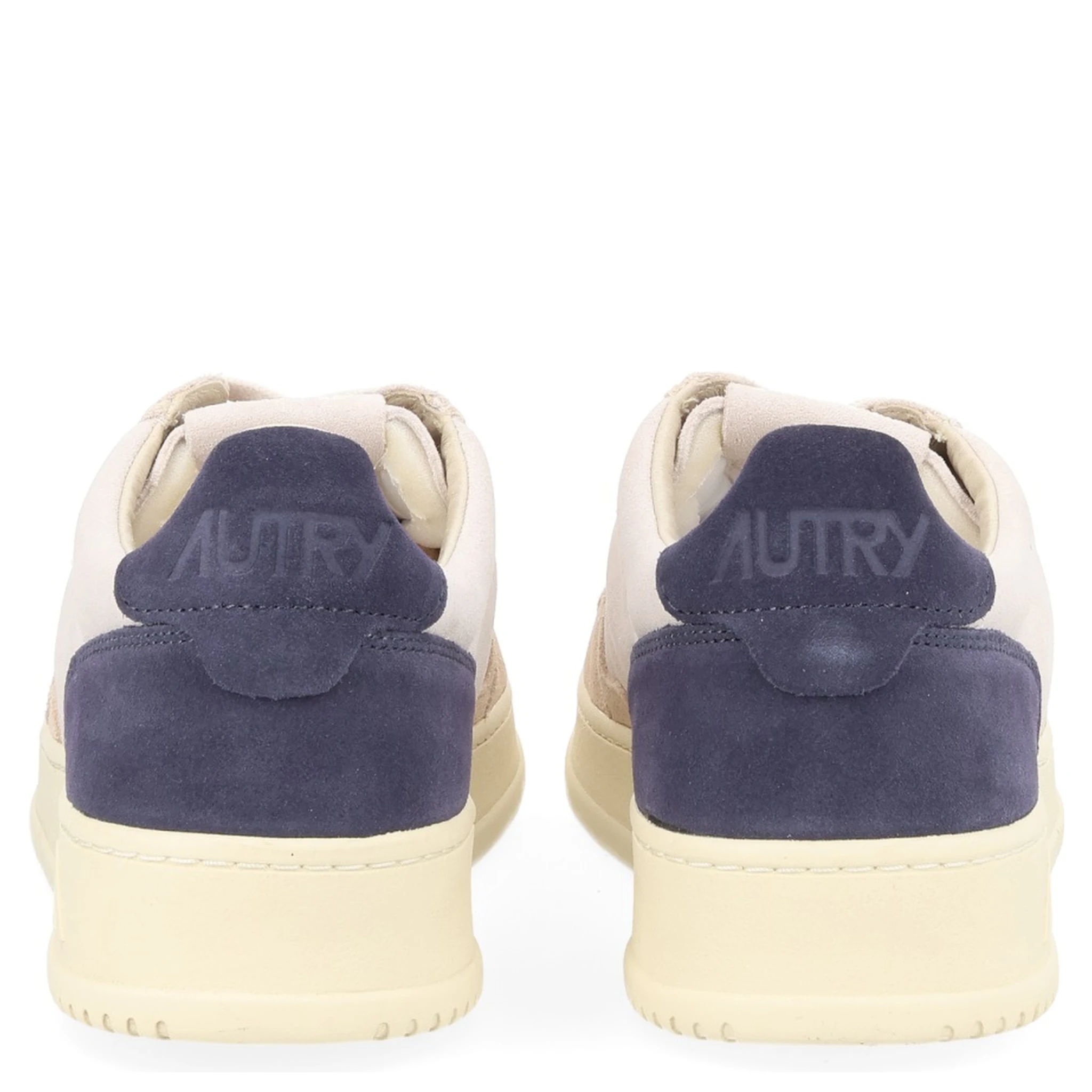 "MEDALIST LOW" SNEAKER