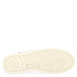 "MEDALIST LOW" SNEAKER