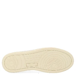 "MEDALIST LOW" SNEAKER