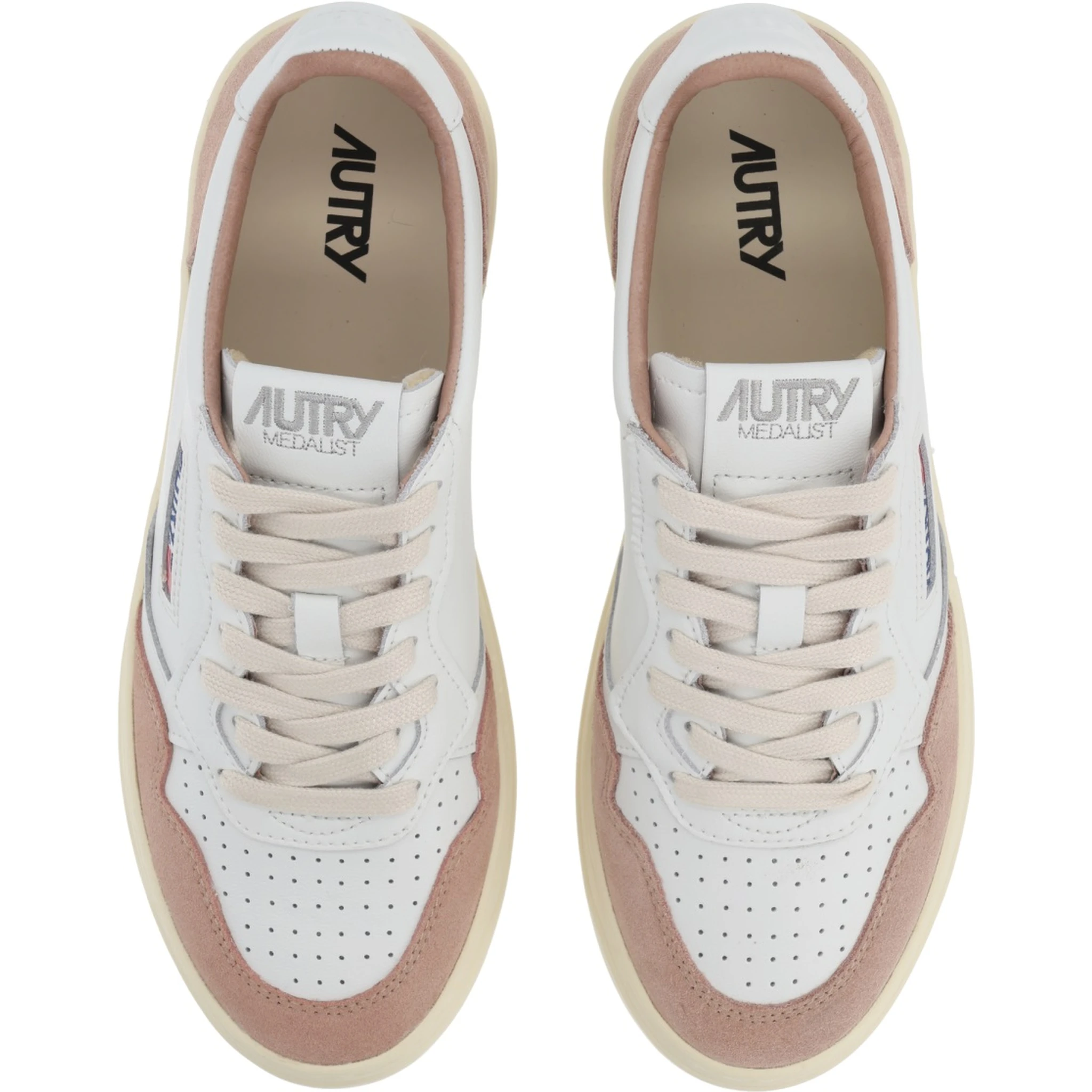 حذاء رياضي "ميداليست لو"