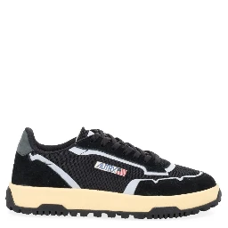 "WILDPACE LOW" SNEAKER