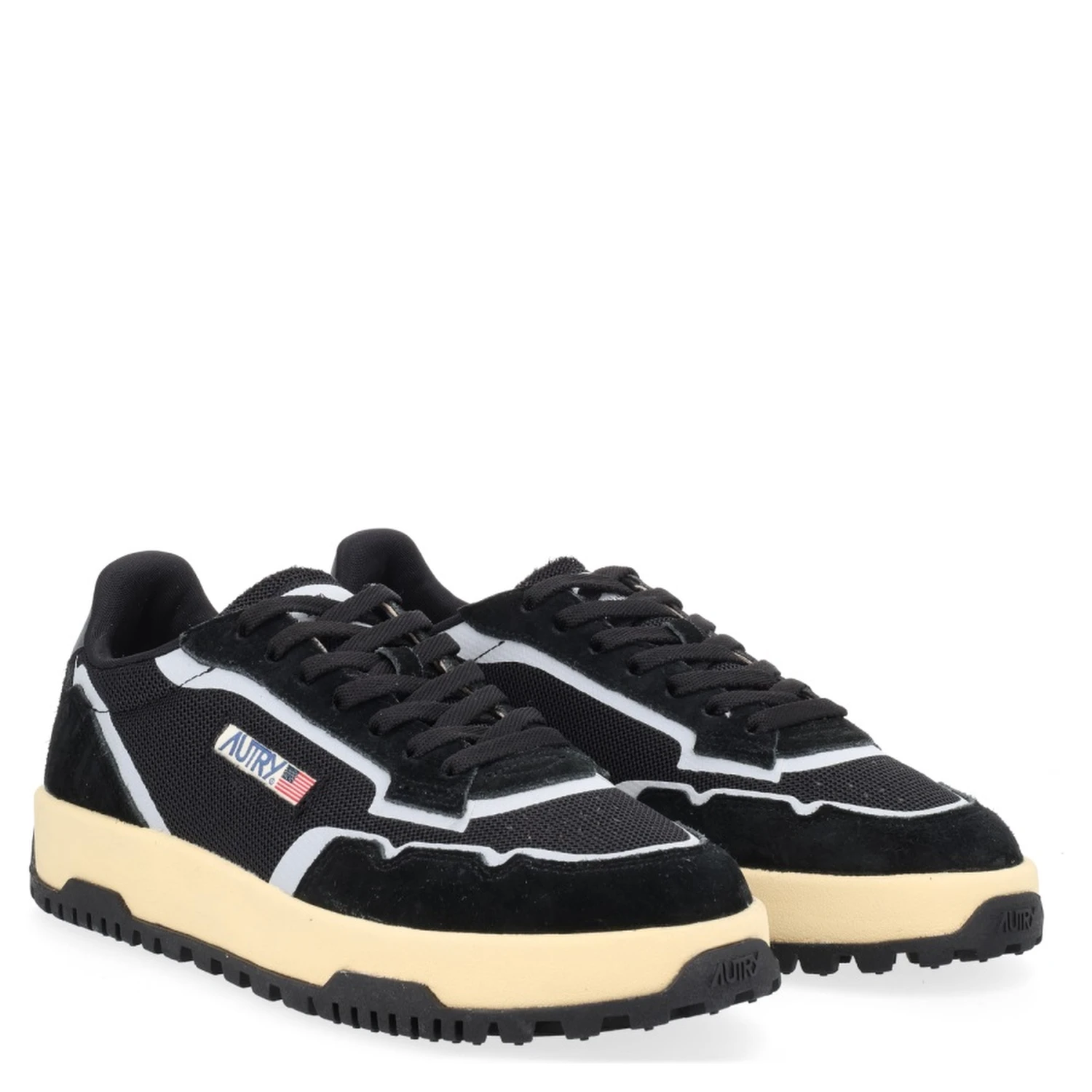 "WILDPACE LOW" SNEAKER