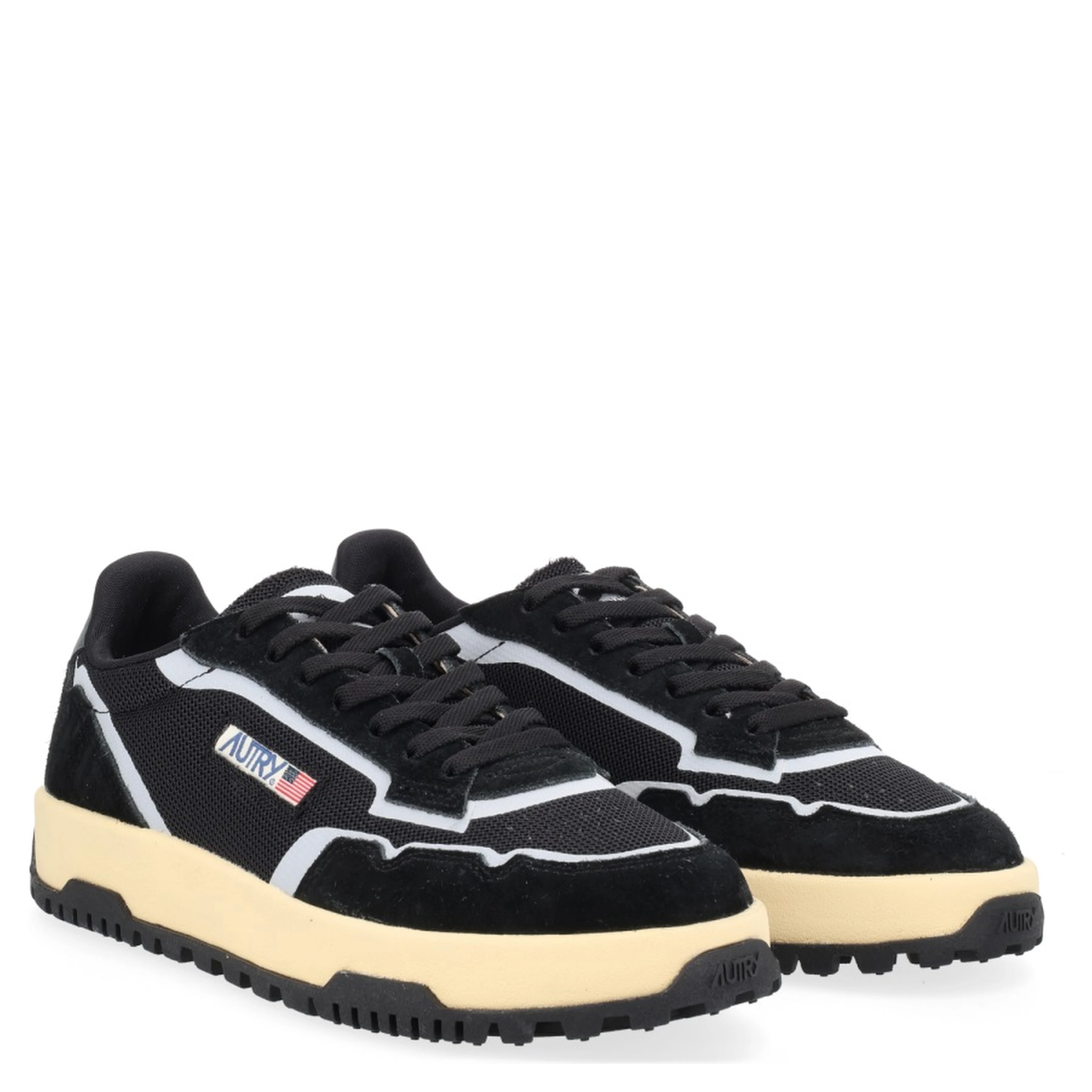 "WILDPACE LOW" SNEAKER