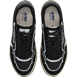 "WILDPACE LOW" SNEAKER