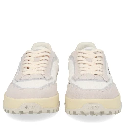"WILDPACE LOW" SNEAKER