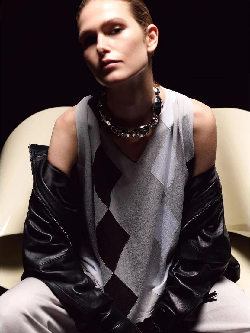 LIVIANA CONTI GUIA cannon