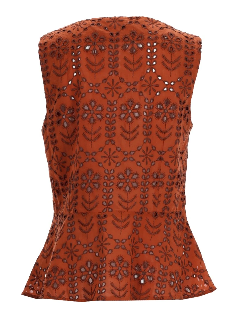 TOP WITH PERFORATED PATTERN