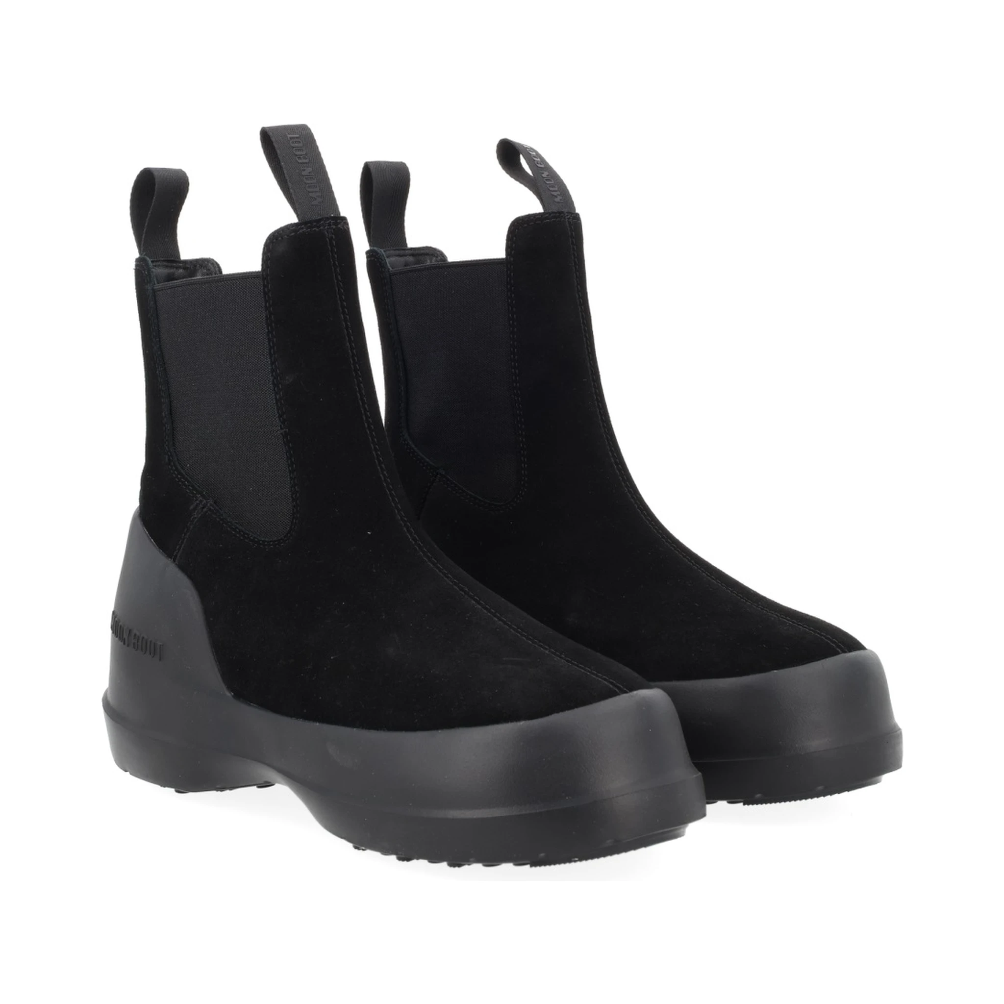 moon chelsea boot