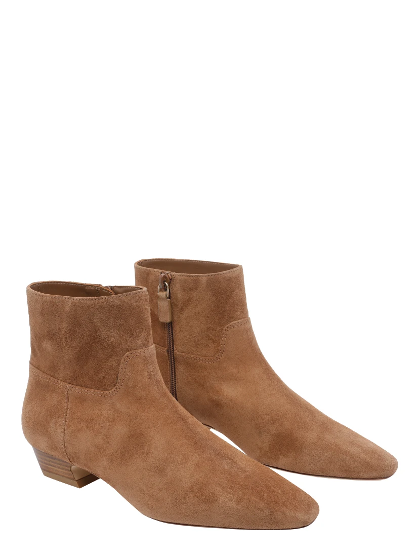Stuart Weitzman Boots Brown