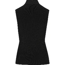 بلوزة سوداء من لوي