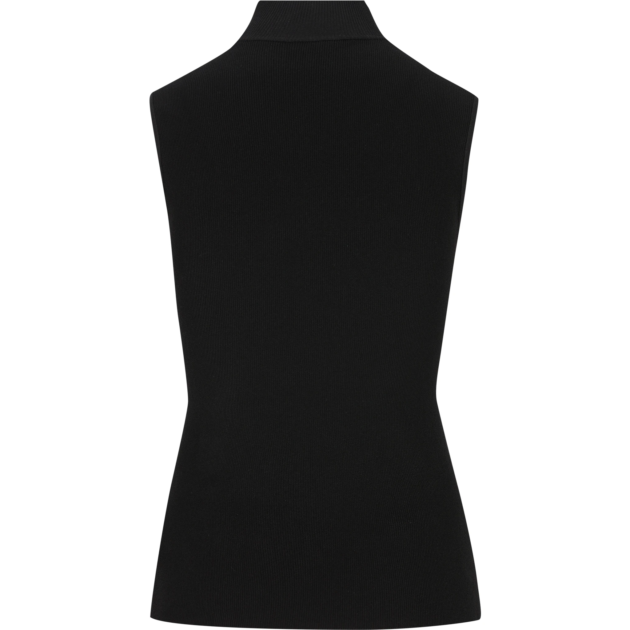 بلوزة سوداء من لوي