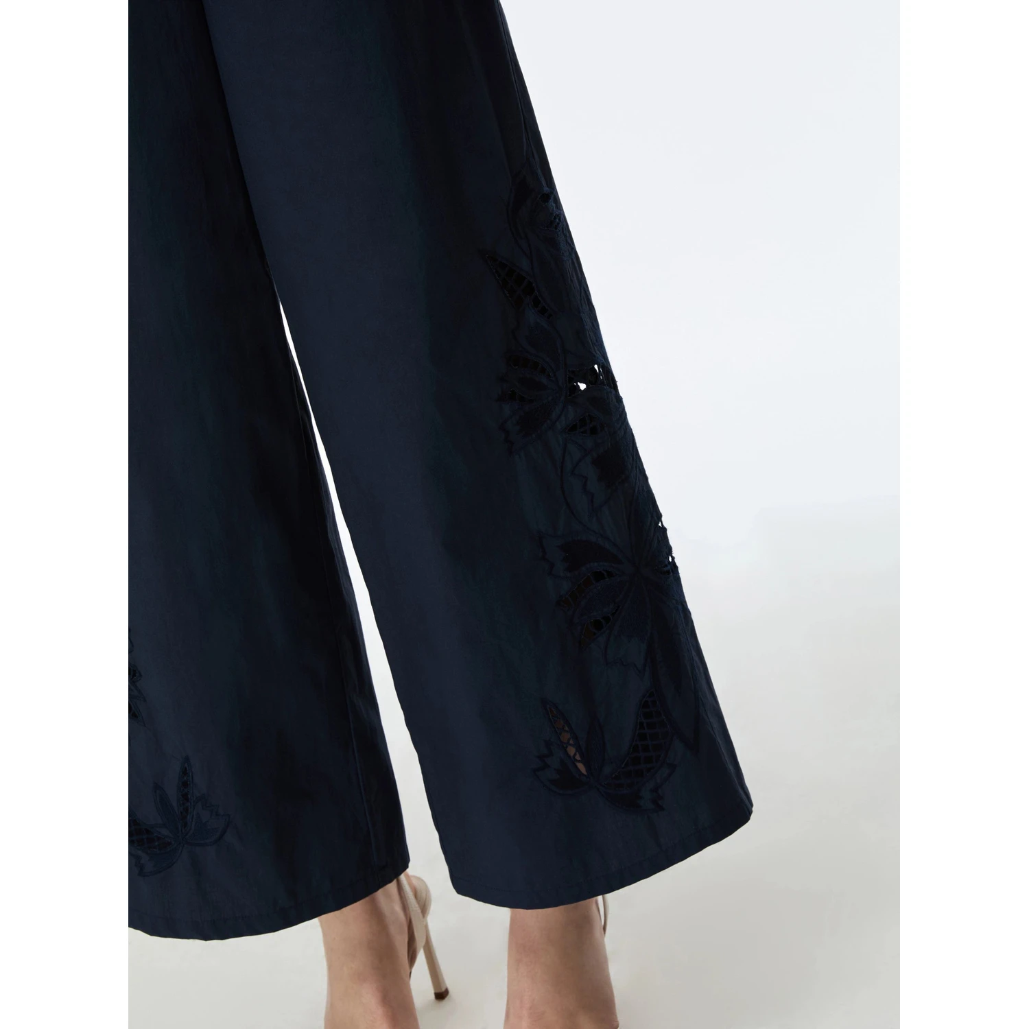 AND BLUES IBLFIONDA trousers