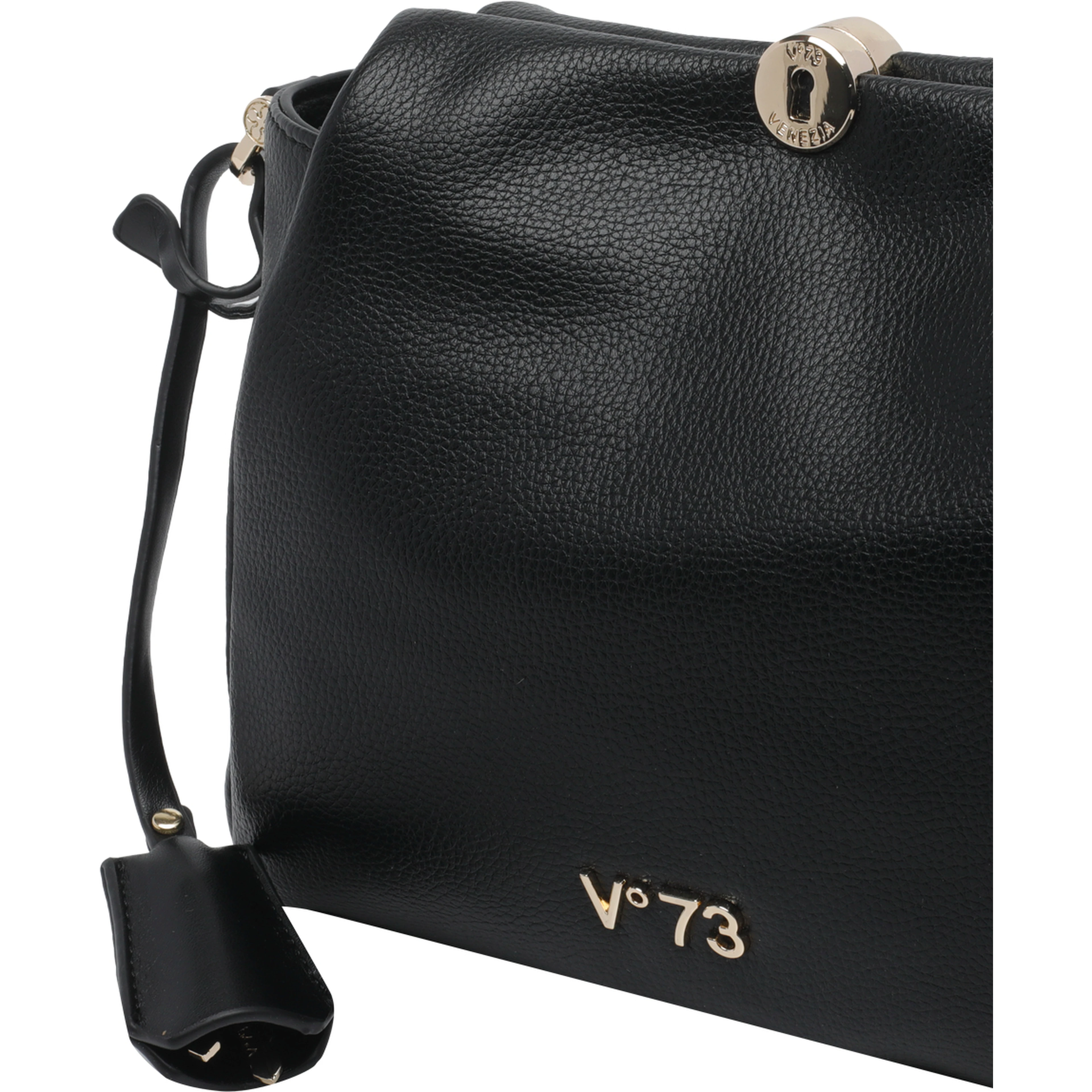 V°73  Black