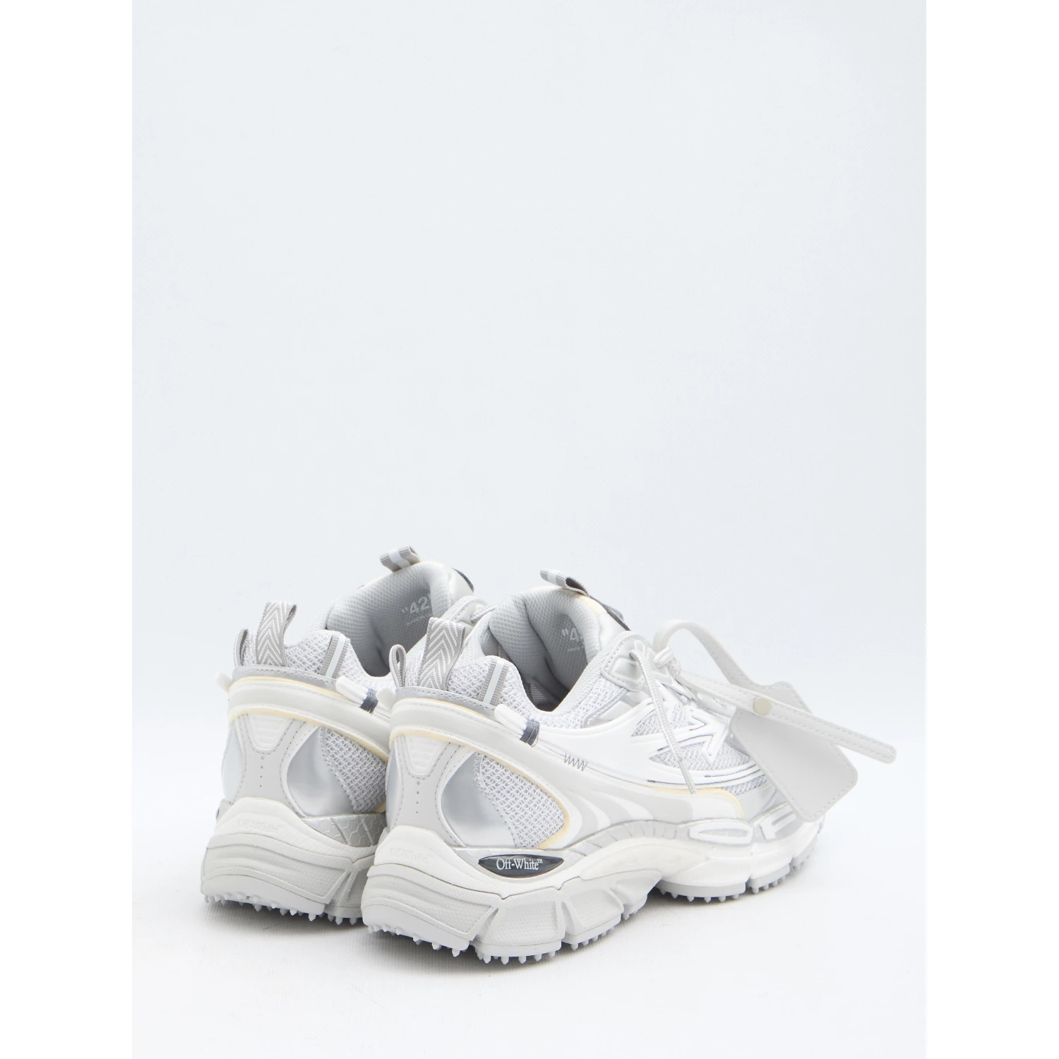 Be Right Back sneakers