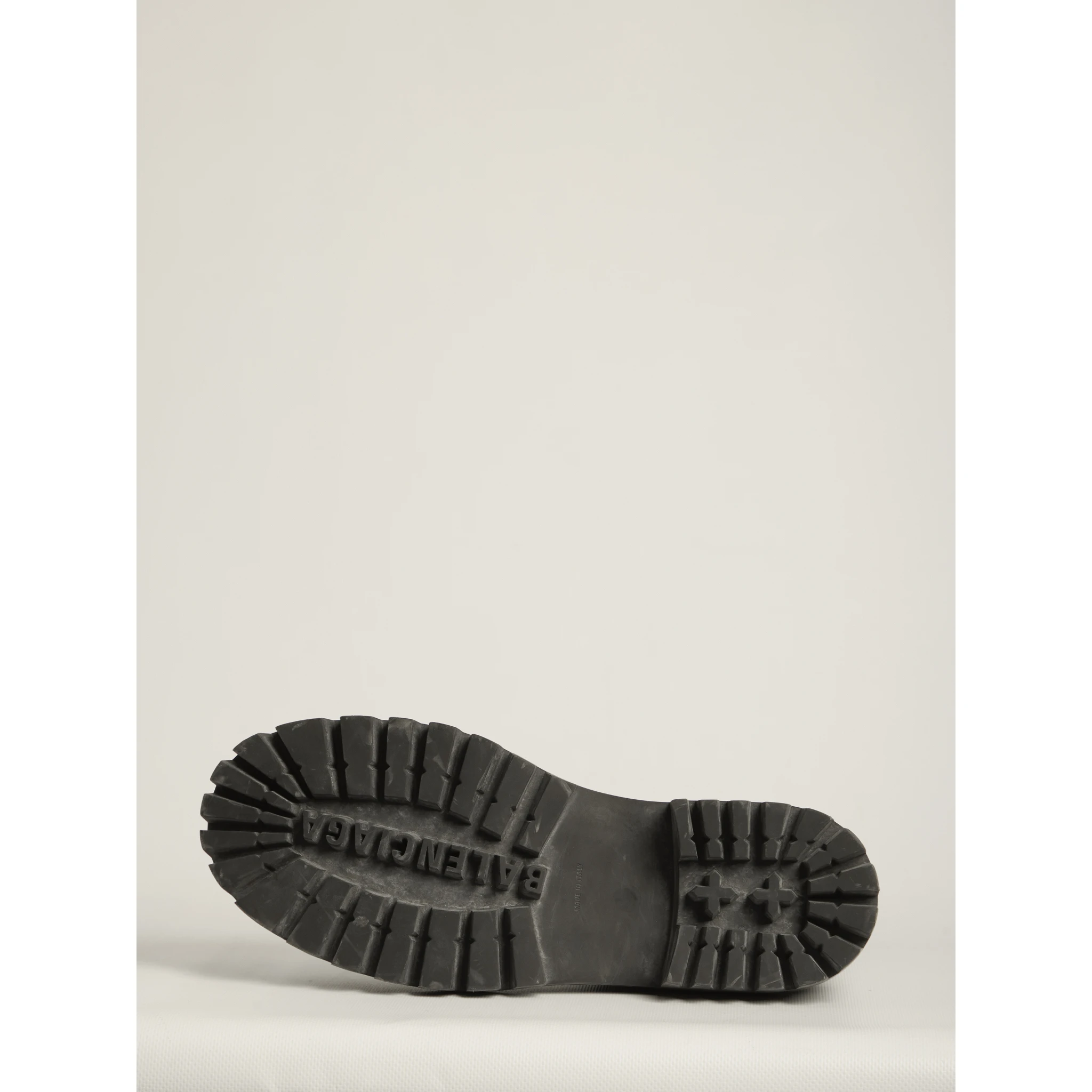 Chelsea Strike Boots