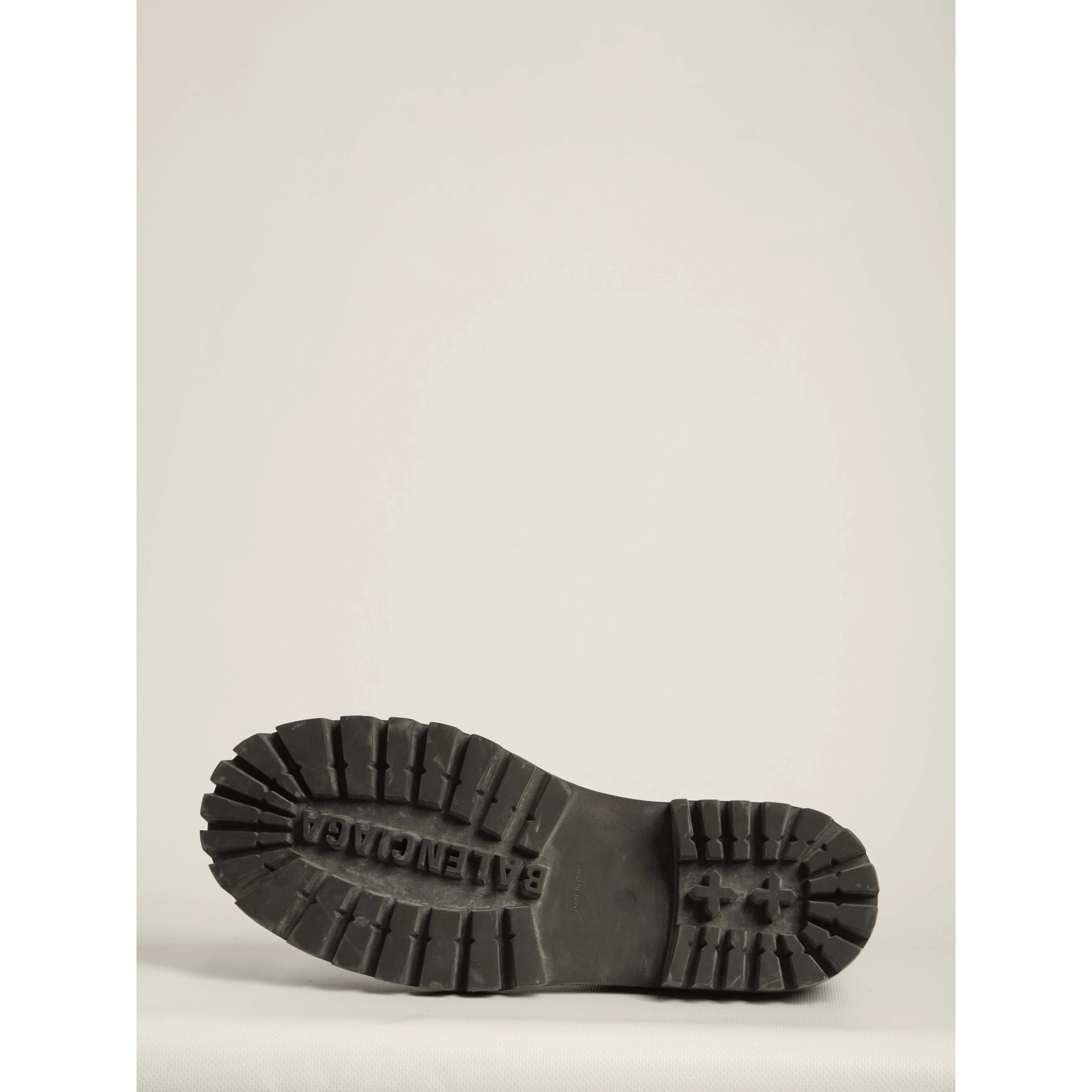 Chelsea Strike Boots