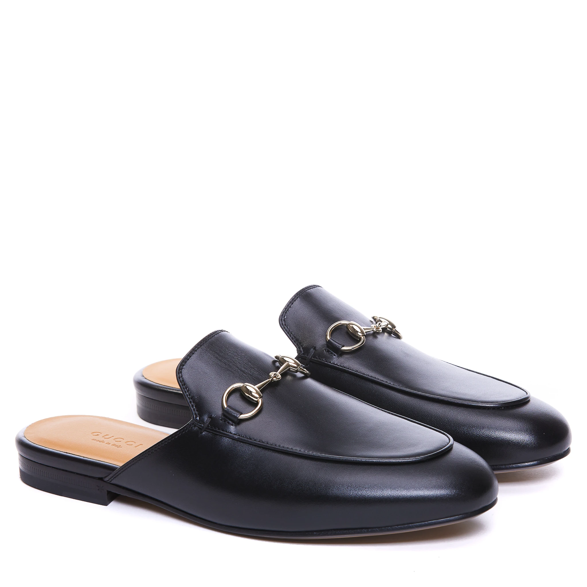 صندل غوتشي أسود