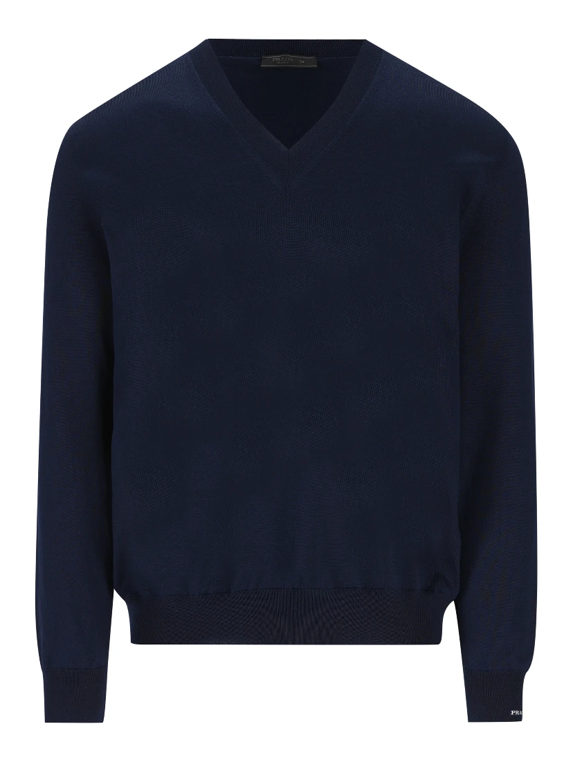 كنزات برادا زرقاء