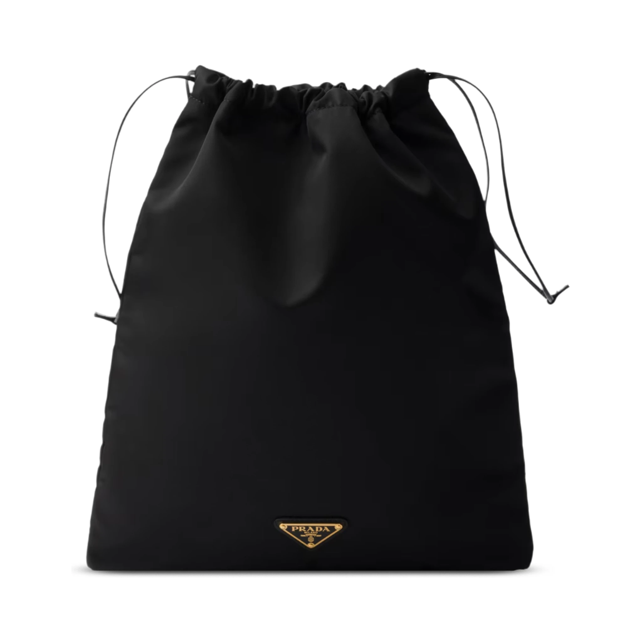 حقائب برادا.. أسود