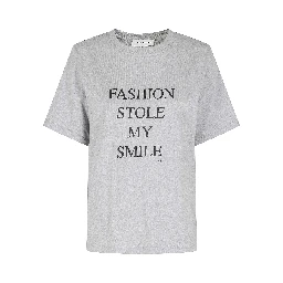 SLOGAN TEE `FASHION STOLE MY SMILE`